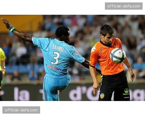 通讯：勒阿弗尔客场作战，依靠紧密防守阵型抵挡主队半场围攻